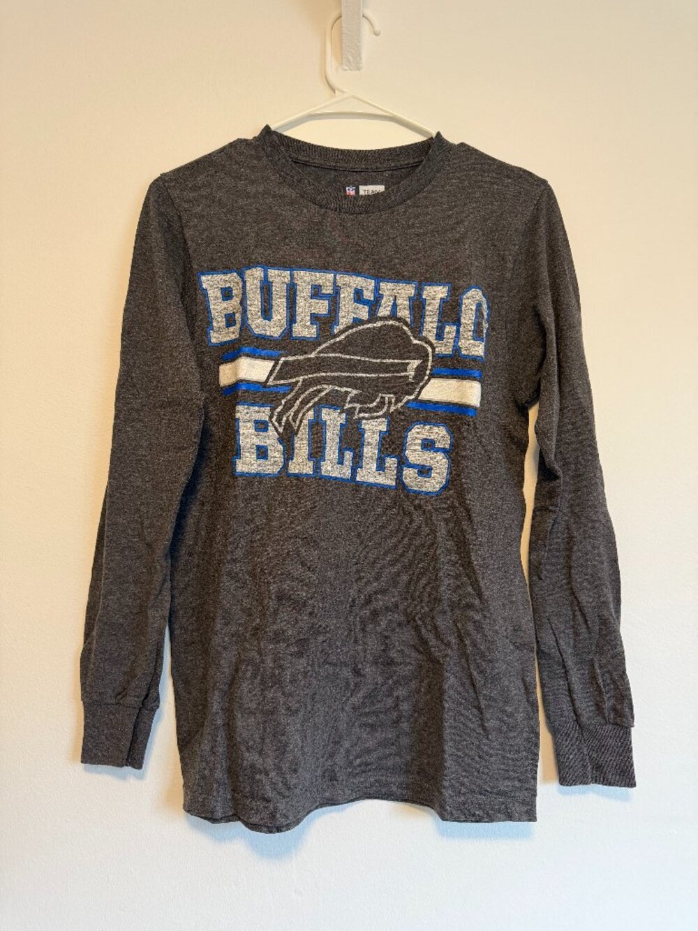 Buffalo Bills Long Sleeve T-Shirt - Small